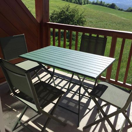 Appartement Offrant Une Magnifique Vue Des Montagnes Saint-Leger-les-Melezes Exterior foto
